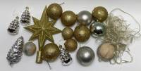 Ёлочные игрушки 16 шт + гирлянда рабочая + свеча