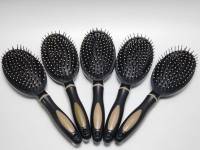 Расчески массажные оптом 59 штук новые широкие удобные в упаковках подарок женскому коллективу