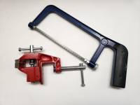 Мини тиски и мини ножовка 