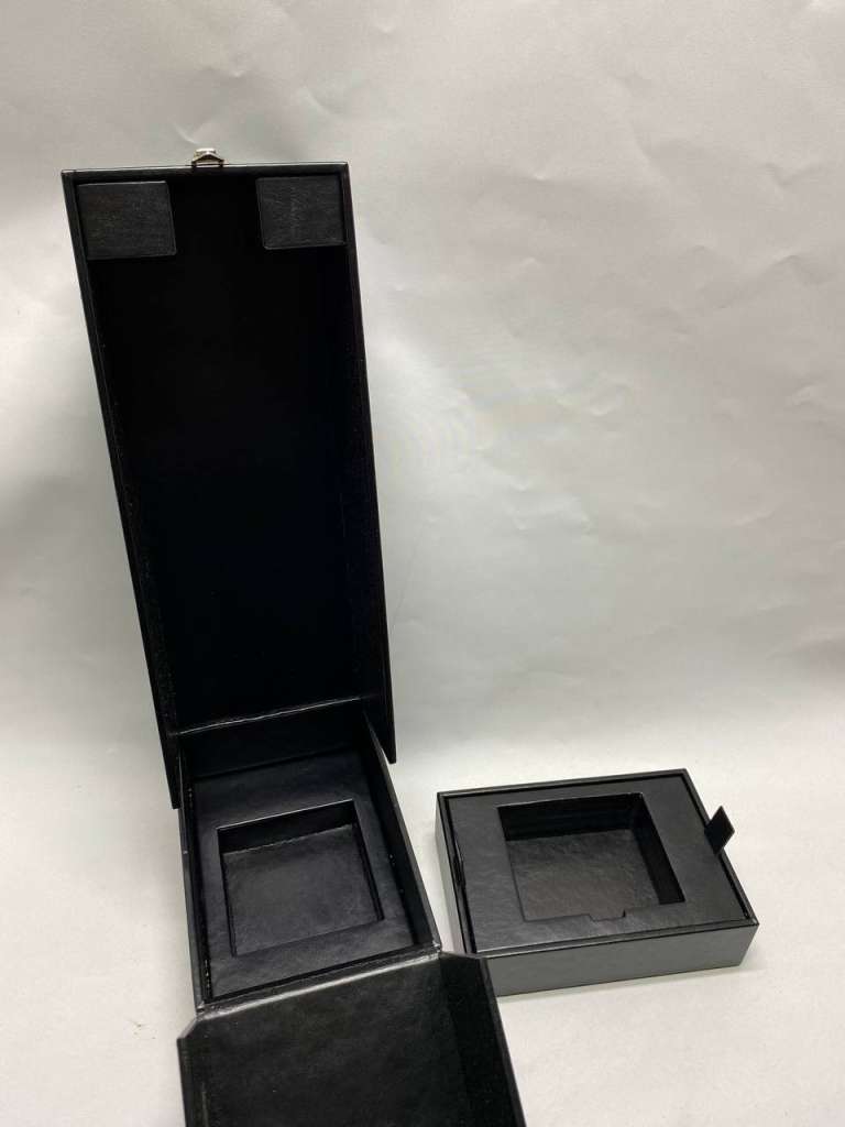 Короб подарочный кожзам на замке