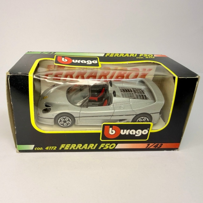 Модель BBurago Ferrari F50 в коробке