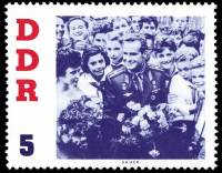 (1961-057) Марка Германия (ГДР) "С пионерами"    Визит Титова в ГДР II Θ