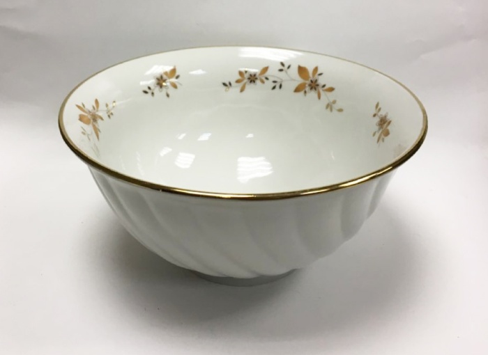 Салатник, стекло (сост. на фото)