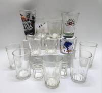 Стаканы 14 штук стекло разные