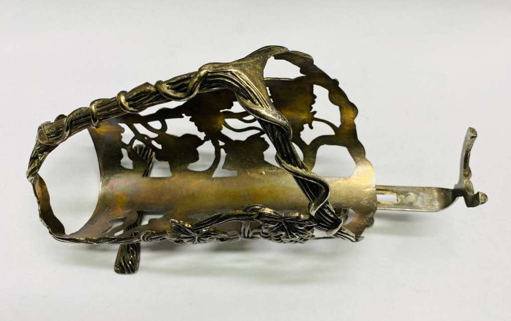 Подставка для бутылки кованая Виноградная лоза металл