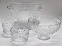 Салатники 3 шт и Фруктовница на ножке стекло СССР винтаж 