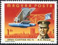 (1978-020) Марка Венгрия "А. Кушинг"    75 лет моторного полета: летчики и самолеты I Θ