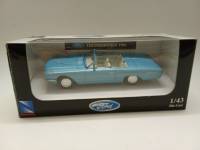Модель авто 1:43 Форд Ford Thunderbird 1956 New Ray CityCruiser в коробке