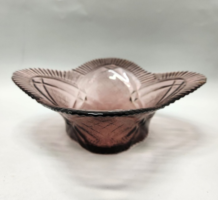 Салатник конфетница цветное стекло 19х19х7 см СССР