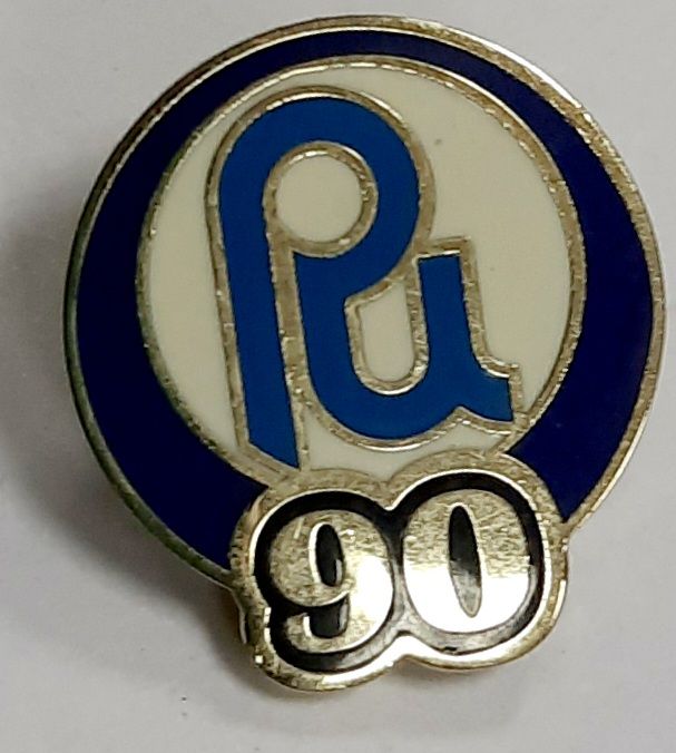 Значок Знак СССР "РИ 90" на винте 