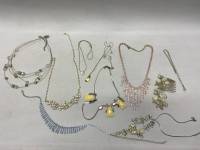 Украшения набор из искусственных материалов, 11 шт, колье, браслет, подвеска, сережки