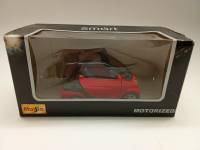 Модель авто 1:33 Smart City Coupe Maisto в коробке