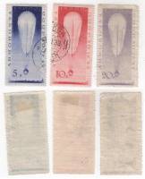 1933-30-2 Серия Набор марок 3 шт СССР 10 коп Над Москвой  Полёт стратостата СССР-1 II Θ