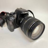 Фотоаппарат цифровой Canon EOS 450D с объективом Canon EF-S 17-85 мм  Япония  работает (сост.на фото