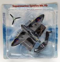 Легендарные самолеты модель Supermarine Spitfire Mk.Vb в коробке блистере без журнала