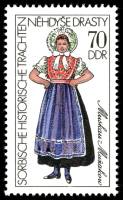 (1977-016) Марка Германия (ГДР) "Мускау"    Сорбийские костюмы III Θ