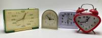 Часы будильник, кварц, на ходу, 4 шт