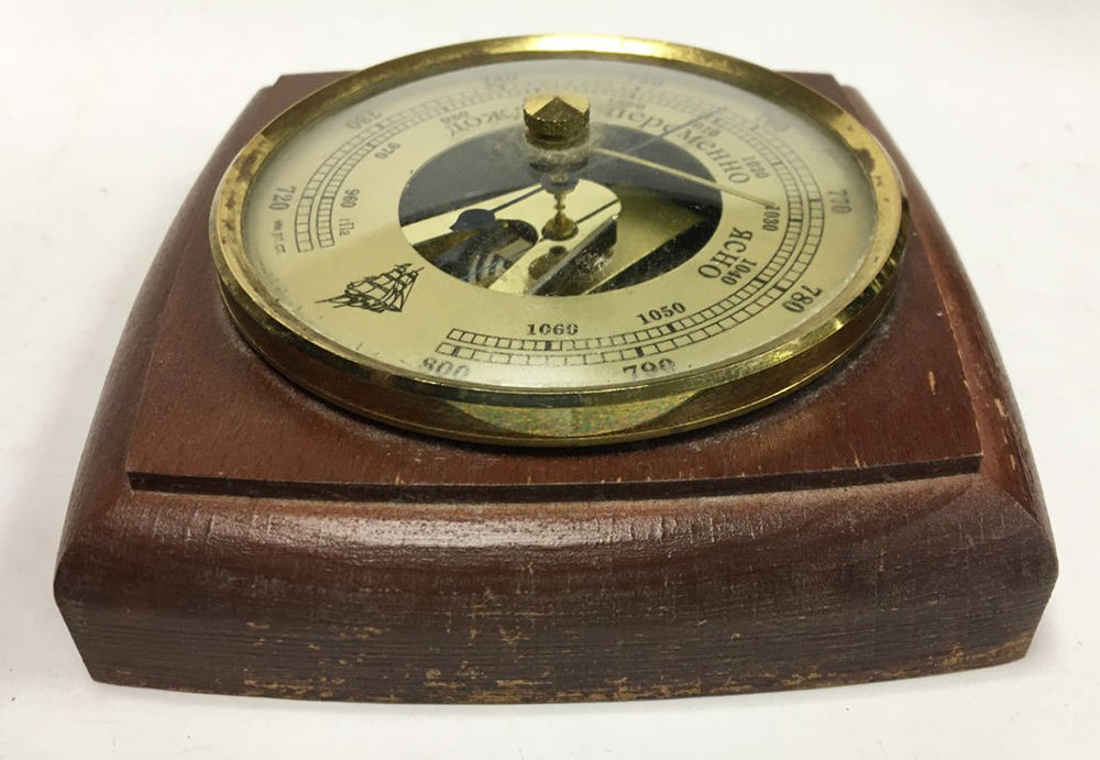 Барометр "Бриг" (сост. на фото)