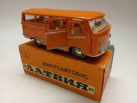 Модель авто 1:43 РАФ 977 Микроавтобус Латвия Сделано в СССР в коробке