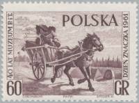 (1961-050) Марка Польша "Почтовый вагон (Черно-лиловая)"   День марки, 40 лет музею почты I Θ