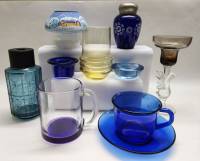 Декор и посуда в голубых тонах стекло 10 предметов чайница СССР подсвечник Гусь Стакан чайная пара