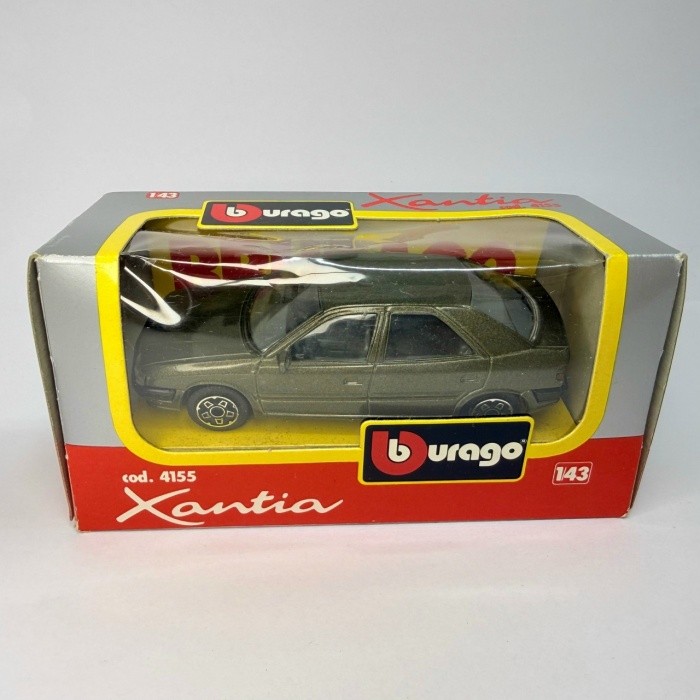 Модель BBurago Citroen Xantia в коробке