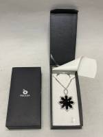 Колье цепочка с подвеской Люкс кристаллы Preciosa Чехия черный цветок