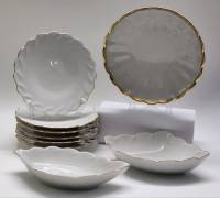 Сервиз столовый ЛОЗ СССР 8 предметов фарфор блюдо тарелки салатники белые с золочением