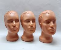 Манекен голова для шапок 24 шт телесный цвет ( Сост. на фото )