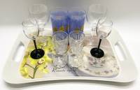 Набор посуды 11 предметов поднос + 2 стакана + 2 бокала + 6 рюмок есть скол 
