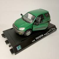 Модель авто Toyota RAV4 1:43 без блистера Cararama Hongwell