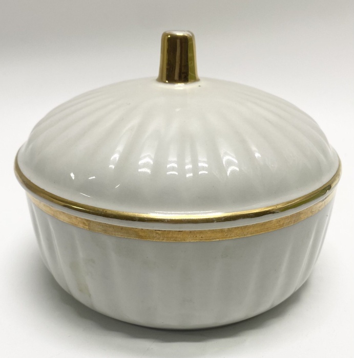 Сахарница белая позолота с крышкой ЛФЗ