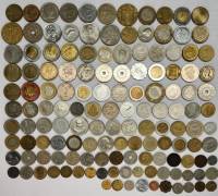Набор иностранных монет 140 штук