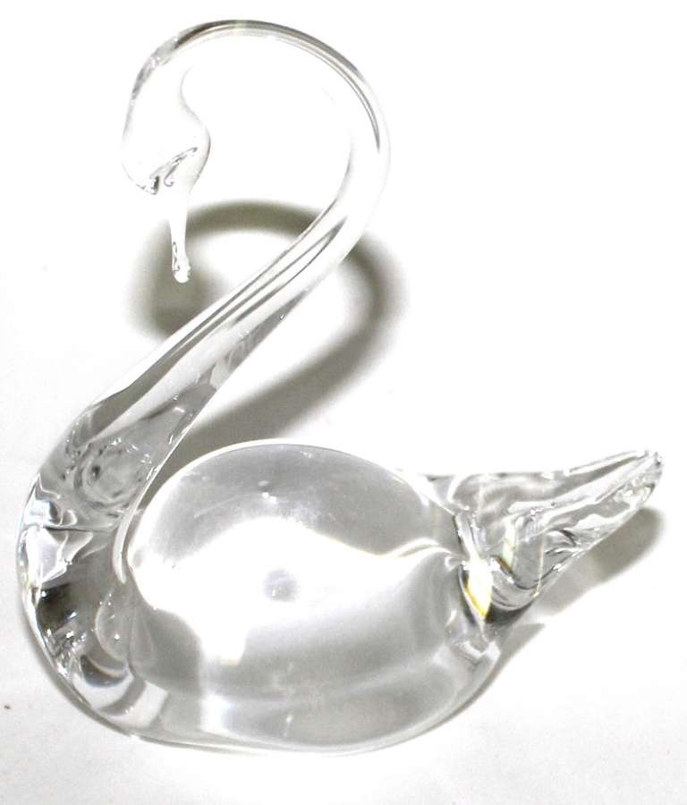 Стеклянный сувенир "Лебедь", 8 см., СССР (сост. отл.)