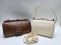 Две женские сумки белая экокожа новая и коричневая ретро сумка-саквояж к/з