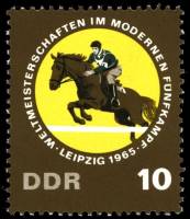 (1965-052) Марка Германия (ГДР) "Конкур"    ЧМ по пятиборью III Θ