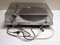 Проигрыватель винила Радиотехника Ария 102 (включается, не крутит)