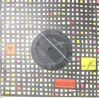 Пластинка виниловая , Радмила Караклаич. Не осуждайте меня Мелодия 175 мм. Excellent