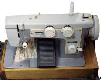 Швейная машина Подольск электрическая переносная в футляре рабочая педаль инструкция расходники