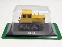 Тракторы история люди машины модель ДТ 54 в коробке-блистере без журнала