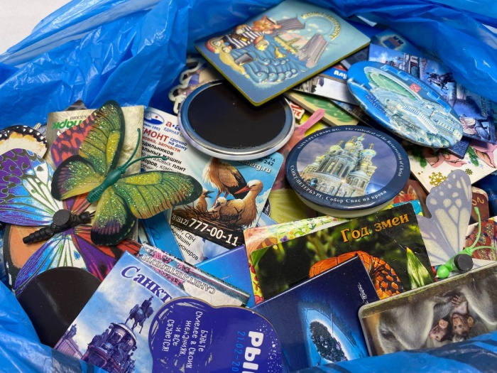 Магнит на холодильник 71 шт