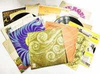 Набор виниловых пластинок (30 шт) , Разные исполнители Разные страны 250 мм. (сост. на фото)