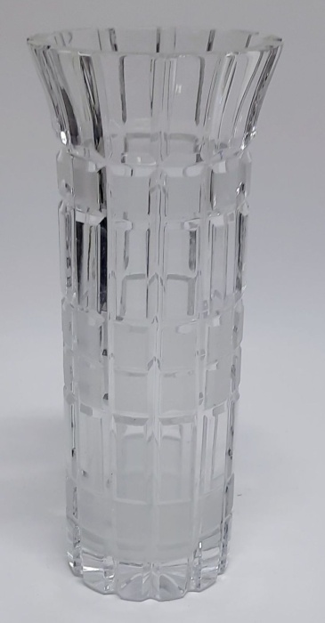 Ваза хрустальная, СССР, есть скол (см. фото)