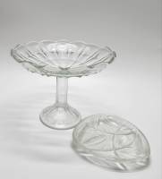 Фруктовница на ножке 23х18 см и блюдо рифленое стекло 15х15 см СССР
