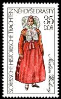 (1977-015) Марка Германия (ГДР) "Нохтен"    Сорбийские костюмы II Θ