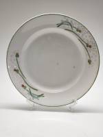 Тарелка столовая фарфор Завод Калинина Конаково РСФСР 1930-е Одуванчики 