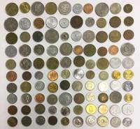 Набор иностранных монет, разные страны, года, номиналы, 100 шт. (сост. на фото)