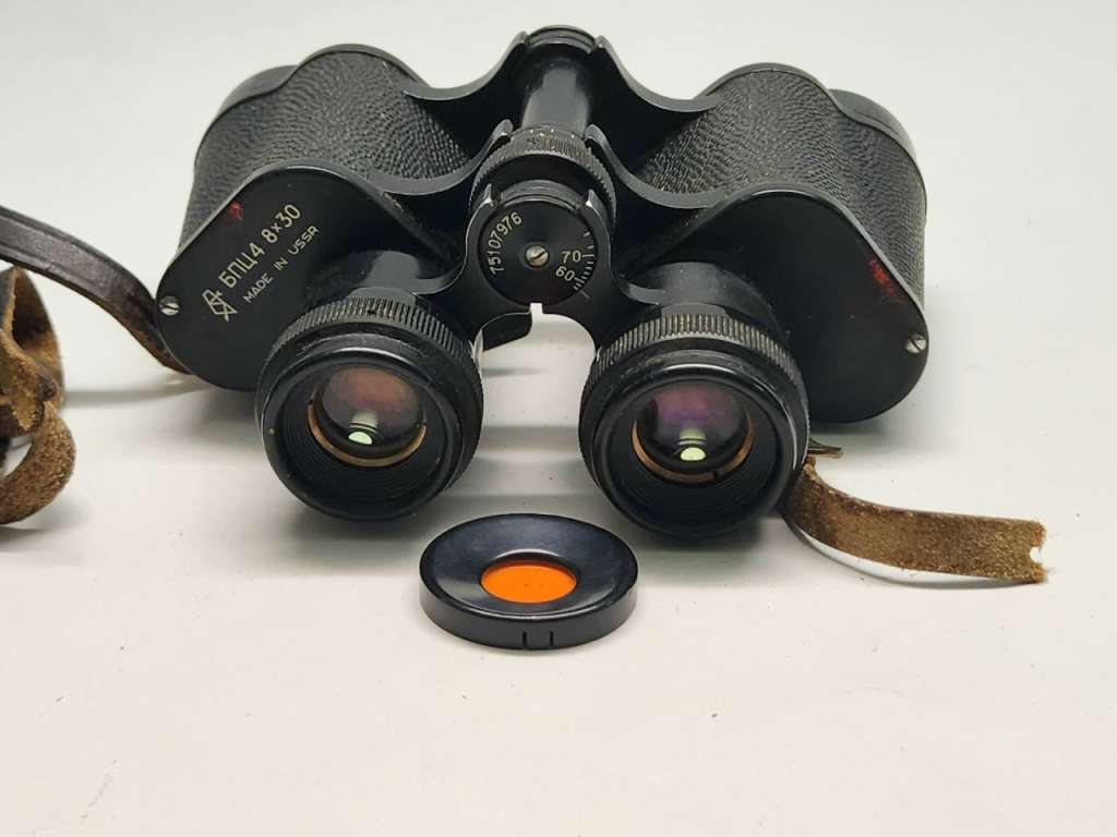 Бинокль БПЦ 8 х 30 с чехлом СССР