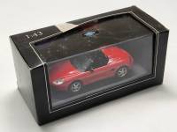 Модель авто масштаб 1:43 Porsche Boxster в коробке новая