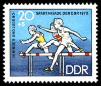 (1970-068) Марка Германия (ГДР) "Бег с барьерами"    Спартакиада, Берлин III O